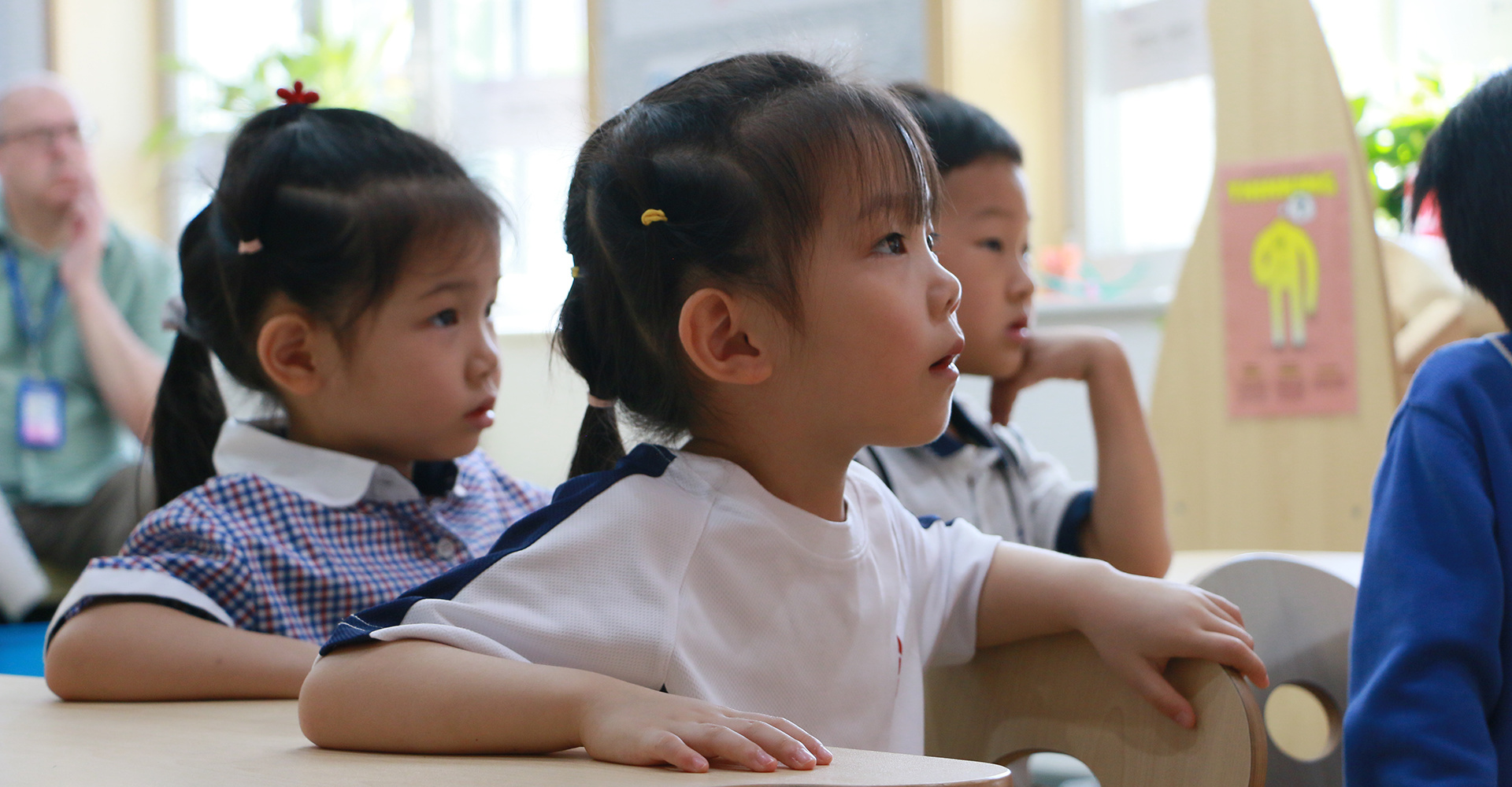 骚货把屁股抬高